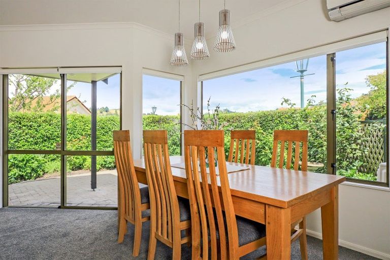 Photo of property in 15 Beaufort Mews, Taradale, Napier, 4112