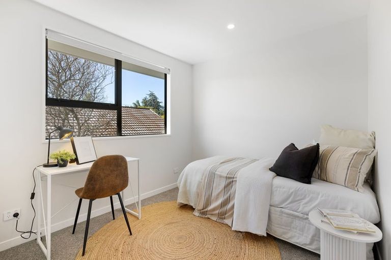 Photo of property in 429 Avonhead Road, Avonhead, Christchurch, 8042