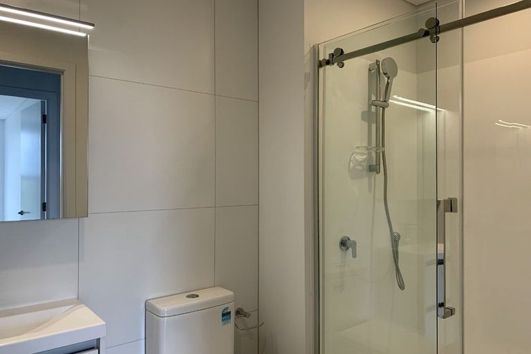 Photo of property in 203/4 Rauroa Lane, Hobsonville, Auckland, 0616