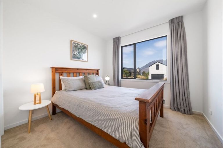 Photo of property in 6 Polperro Court, Jacks Point, Queenstown, 9371