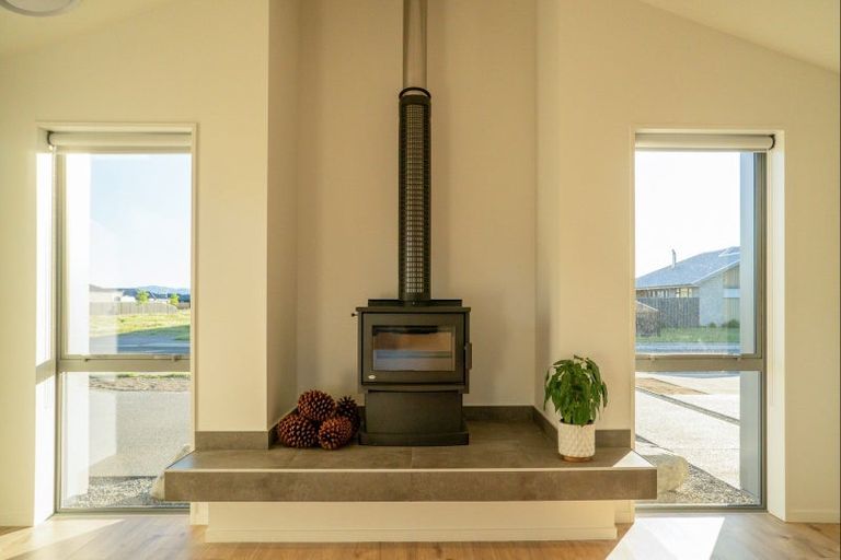 Photo of property in 54 Lakeland Avenue, Twizel, 7901