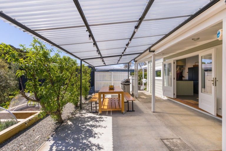 Photo of property in 58 Hampden Street, Picton, 7220