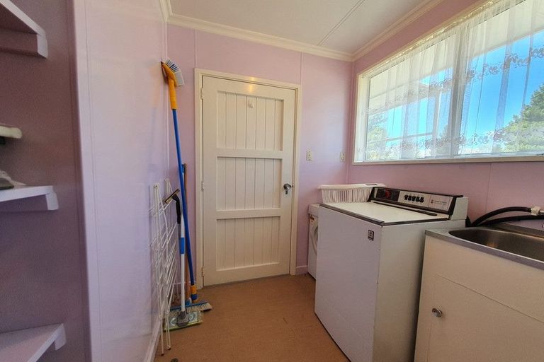 Photo of property in 32 Aorangi Crescent, Lake Tekapo, 7999