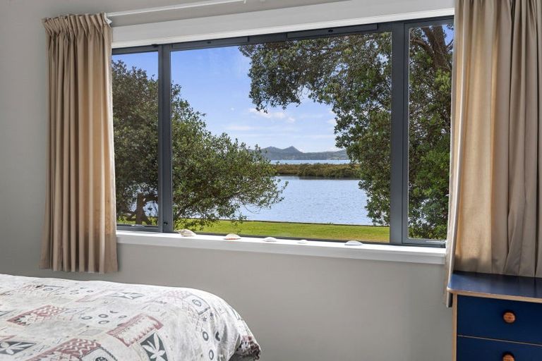 Photo of property in 38 Albany Road, One Tree Point, 0118