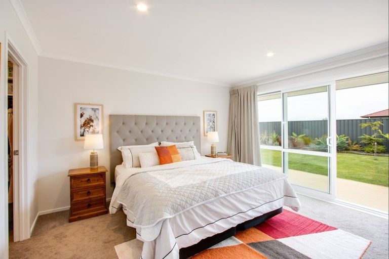 Photo of property in 9 Aparima Place, Awatoto, Napier, 4110