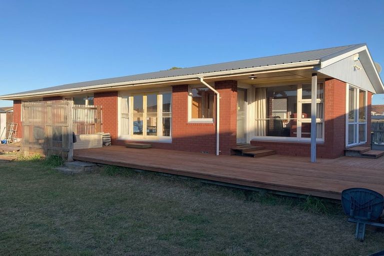 Photo of property in 5 Marriotts Road, North New Brighton, Christchurch, 8083