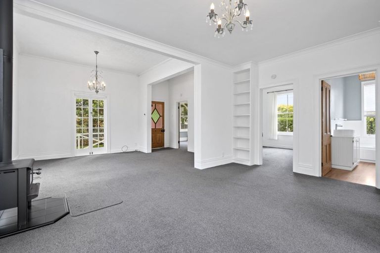 Photo of property in 81 Williams Street, Cambridge, 3434