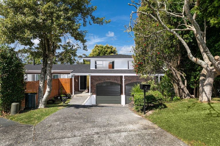Photo of property in 7 Highlight Parade, Te Atatu South, Auckland, 0610