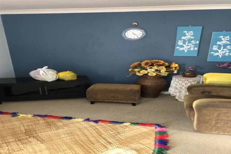 Photo of property in 7 Kookaburra Place, Botany Downs, Auckland, 2010