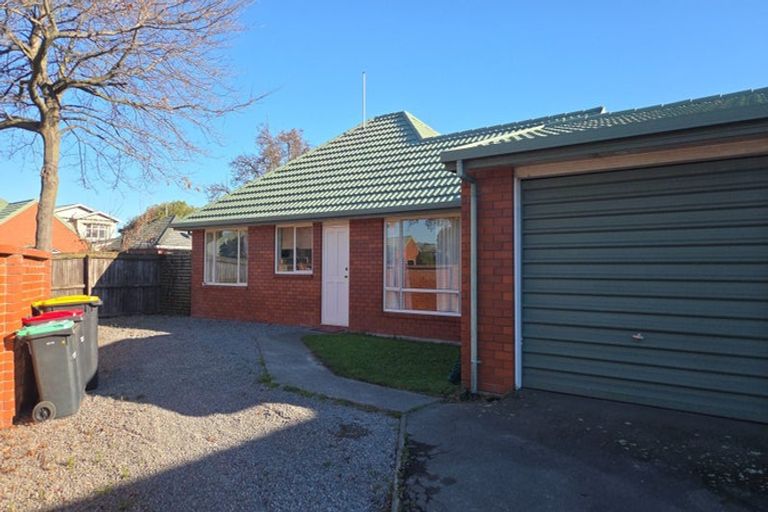 Photo of property in 8 York Tong Place, Addington, Christchurch, 8024
