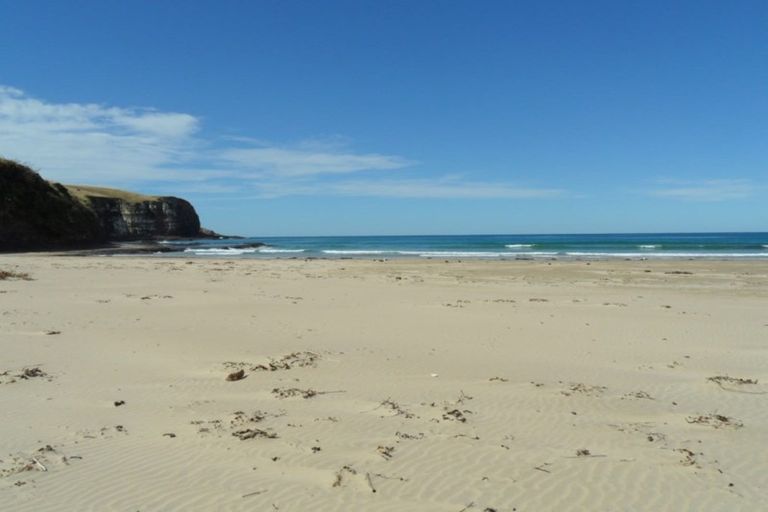 Photo of property in 8 Berney Place, Hinahina, Owaka, 9586