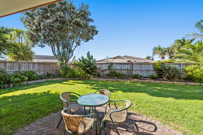 Photo of property in 4 Kalmia Dell, Mount Maunganui, 3116