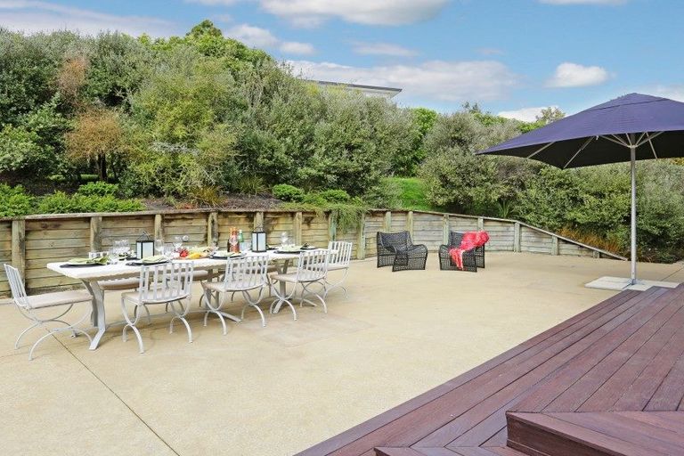 Photo of property in 86 Awanui Rise, Papakura, 2582