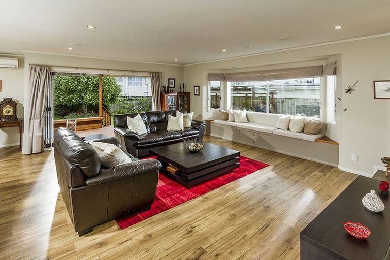 Photo of property in 59 Lake Road, Devonport, Auckland, 0624