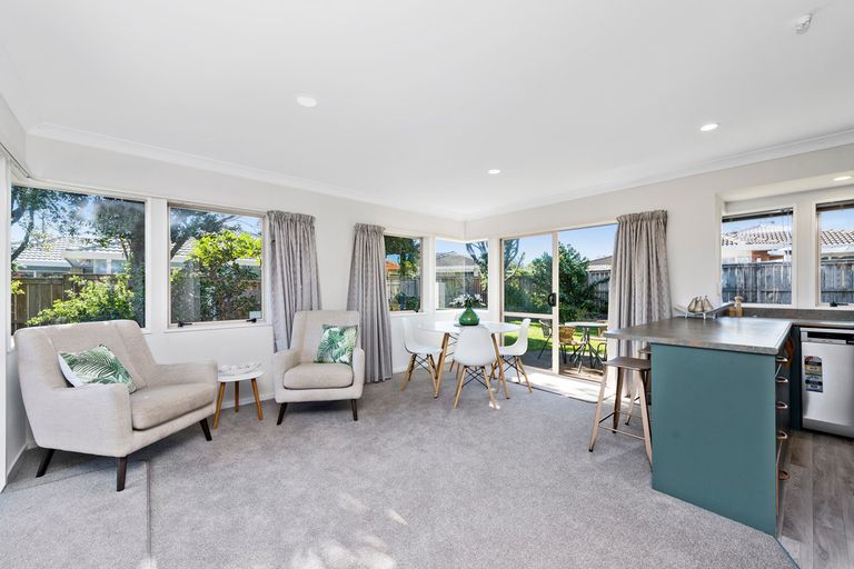 Photo of property in 4 Kalmia Dell, Mount Maunganui, 3116