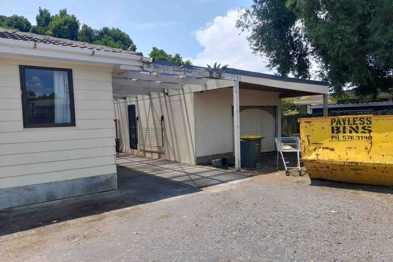 Photo of property in 21 Arodella Crescent, Ranui, Auckland, 0612