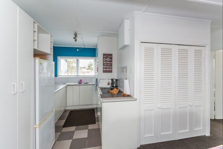 Photo of property in 21a Hunia Terrace, Himatangi Beach, Foxton, 4891