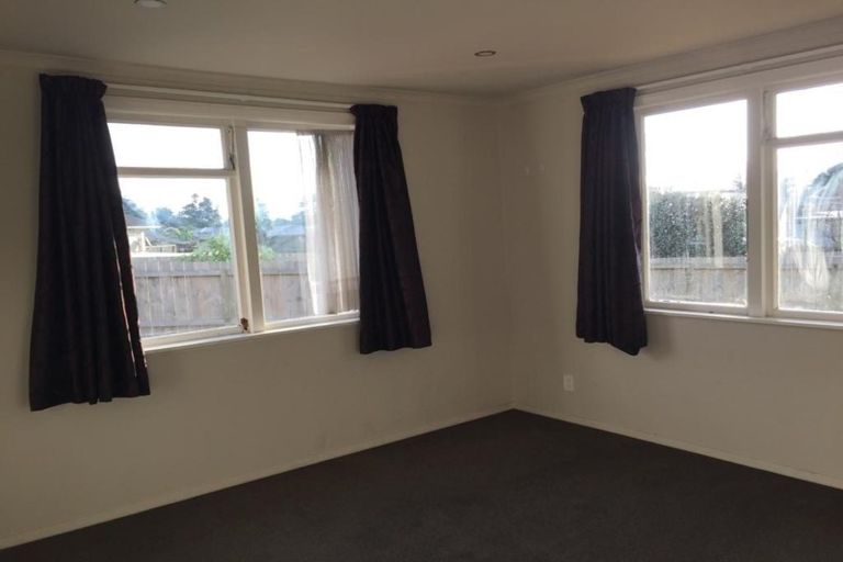 Photo of property in 20b Ashgrove Road, Mangere, Auckland, 2022