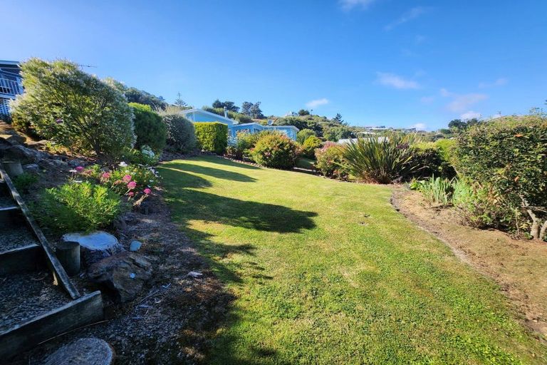 Photo of property in 166 Haven Street, Moeraki, 9482