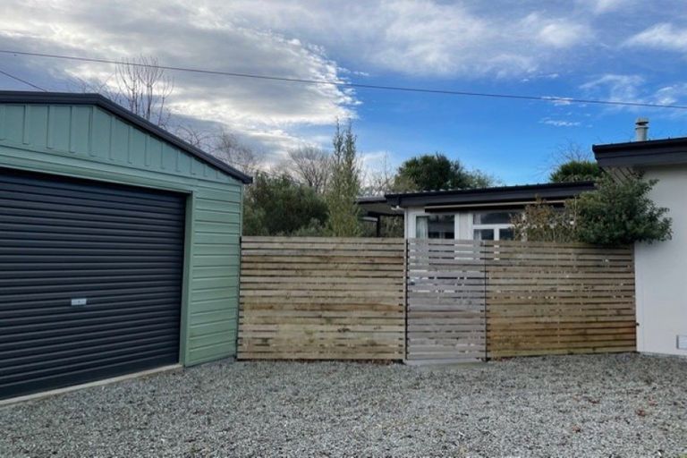 Photo of property in 76 Mckenzie Street, Geraldine, 7930