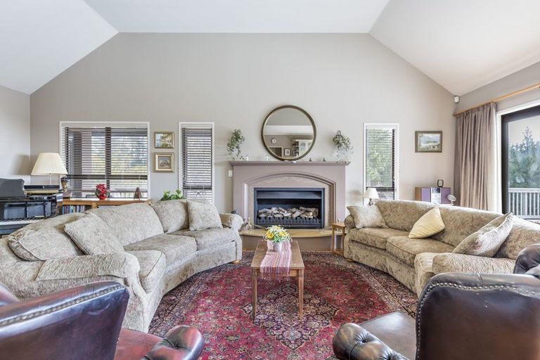 Photo of property in 76 Scott Road, Stanmore Bay, Whangaparaoa, 0932