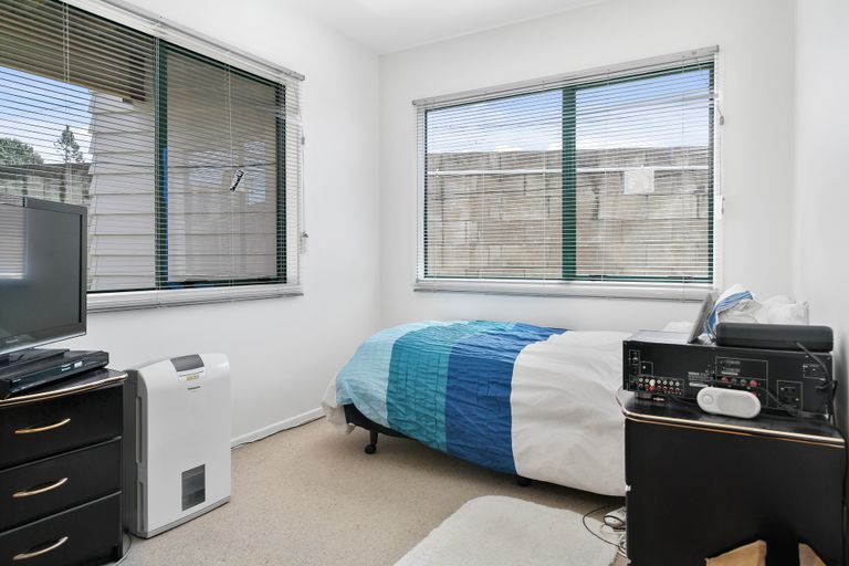 Photo of property in 15/1 Briar Way, New Lynn, Auckland, 0600