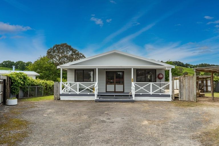 Photo of property in 36 Roslyn Street, Taumarunui, 3920