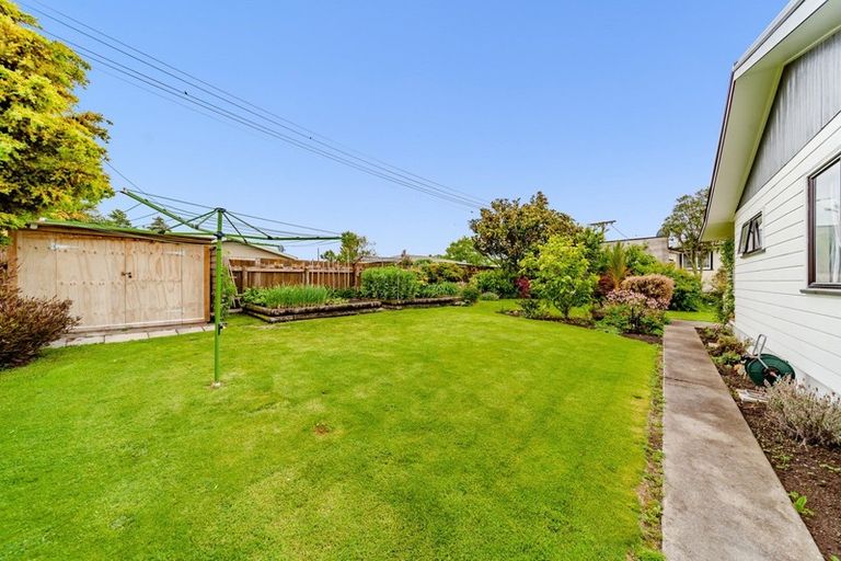 Photo of property in 10 Saint Marys Road, Waipukurau, 4200