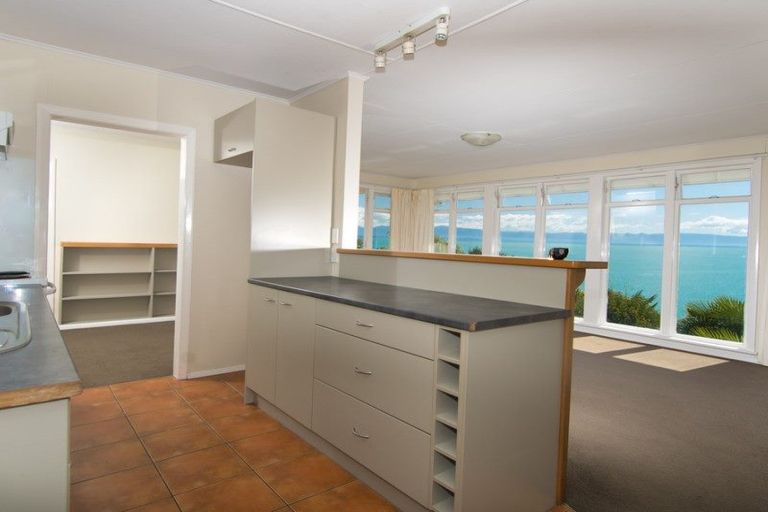 Photo of property in 3 Grenville Terrace, Moana, Nelson, 7011