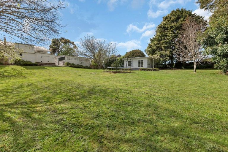 Photo of property in 92 Tauraroa Road, Maungakaramea, Whangarei, 0178
