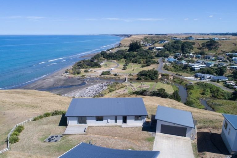 Photo of property in 107a Peat Avenue, Kai Iwi, Whanganui, 4574