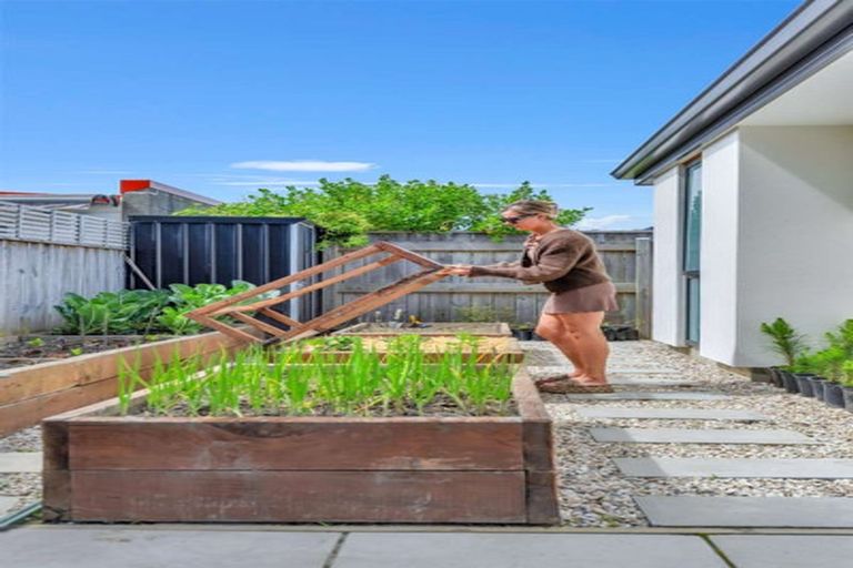 Photo of property in 7 Thomas Way, Brightwater, 7022