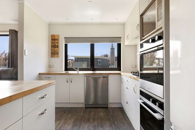 Photo of property in 31 Totara Street, Edgecumbe, 3120