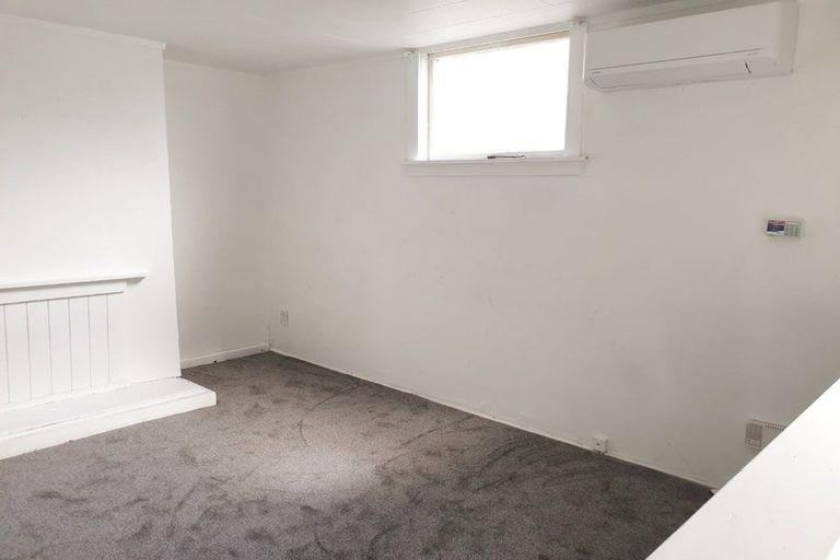 Photo of property in 80 Shakespeare Road, Bluff Hill, Napier, 4110