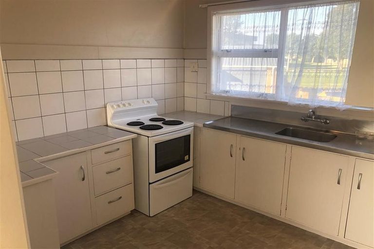 Photo of property in 44a-b Nugent Street, Bell Block, New Plymouth, 4312