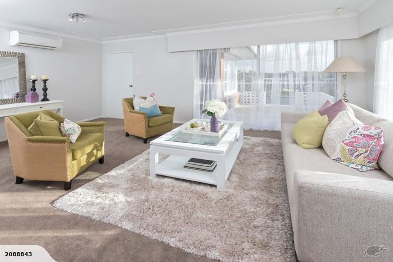 Photo of property in 26 Walworth Avenue, Pakuranga Heights, Auckland, 2010