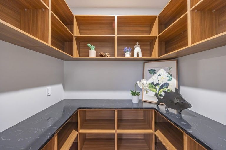 Photo of property in 12 Cutfield Lane, Kumeu, 0810