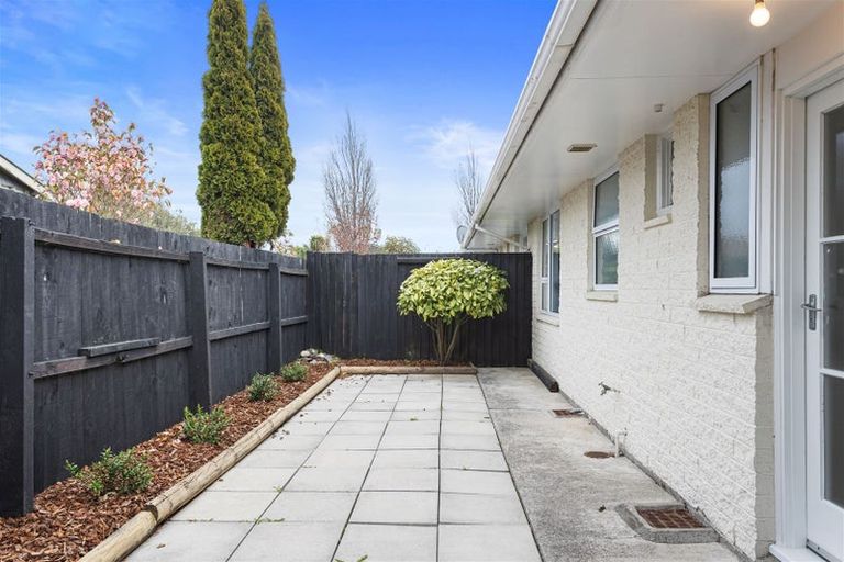 Photo of property in 2/2 Third Street, Belfast, Christchurch, 8051
