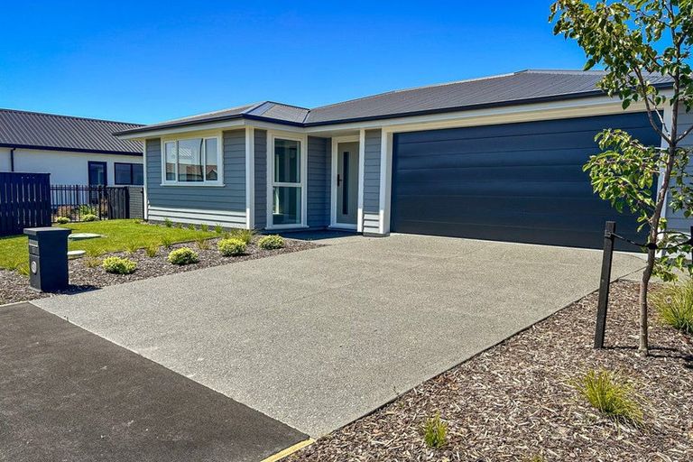 Photo of property in 10 Matai Springs Drive, Halswell, Christchurch, 8025