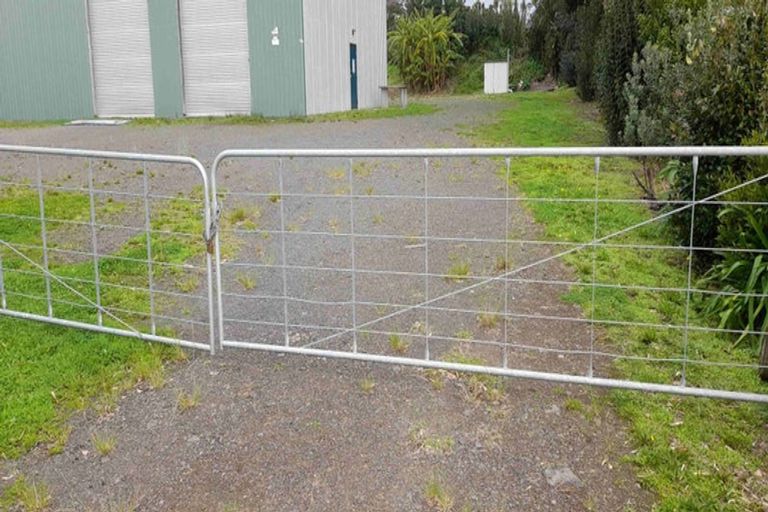 Photo of property in 37-39 Ahipara Road, Ahipara, Kaitaia, 0481