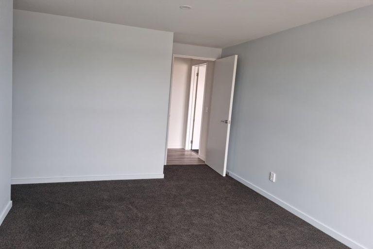 Photo of property in 55 Crossley Avenue, Woodend, 7610