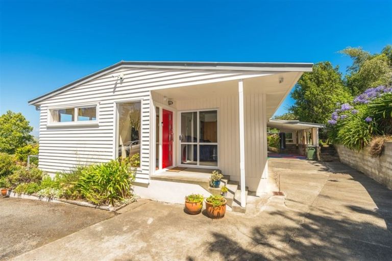 Photo of property in 11 Hillside Terrace, Saint Johns Hill, Whanganui, 4500