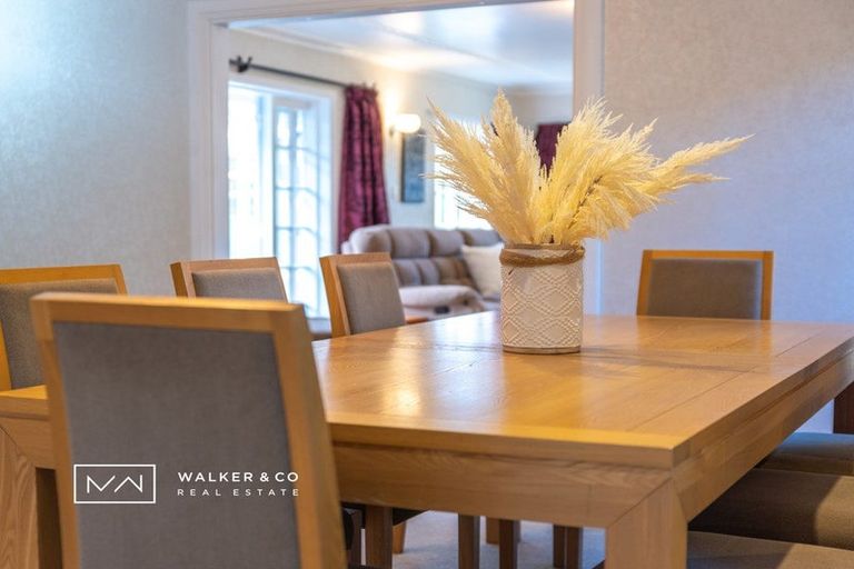 Photo of property in 51 Brentwood Street, Trentham, Upper Hutt, 5018