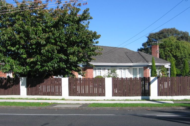 Photo of property in 69 Wallace Road, Papatoetoe, Auckland, 2025