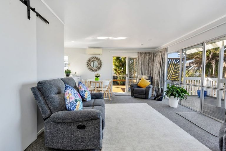 Photo of property in 3b Panorama Drive, Parahaki, Whangarei, 0112