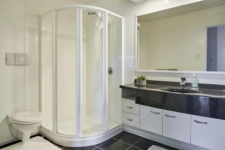 Photo of property in 17 Bowsprit Way, Whitby, Porirua, 5024