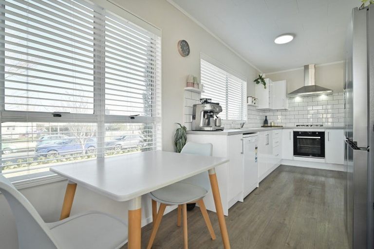 Photo of property in 32 Ardrossan Avenue, Flaxmere, Hastings, 4120