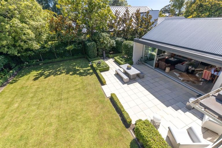 Photo of property in 139 Heaton Street, Merivale, Christchurch, 8052