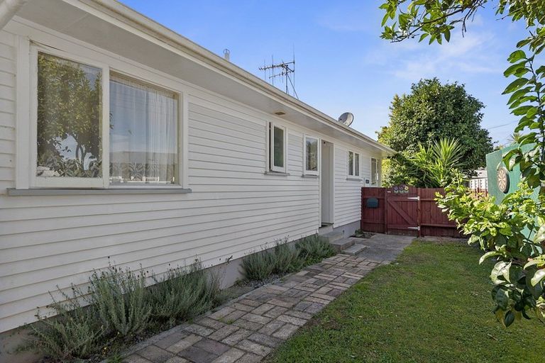 Photo of property in 6 Manapouri Place, Glenview, Hamilton, 3206