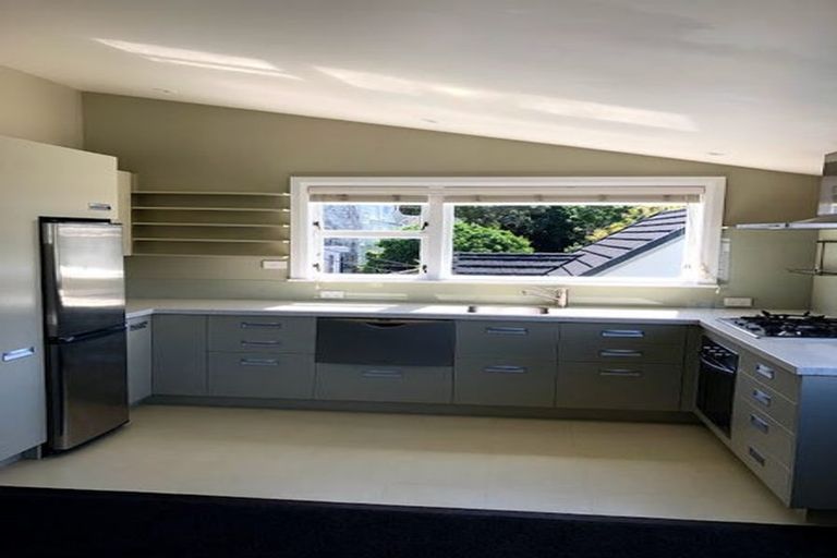 Photo of property in 26 Henry Street, Kilbirnie, Wellington, 6022